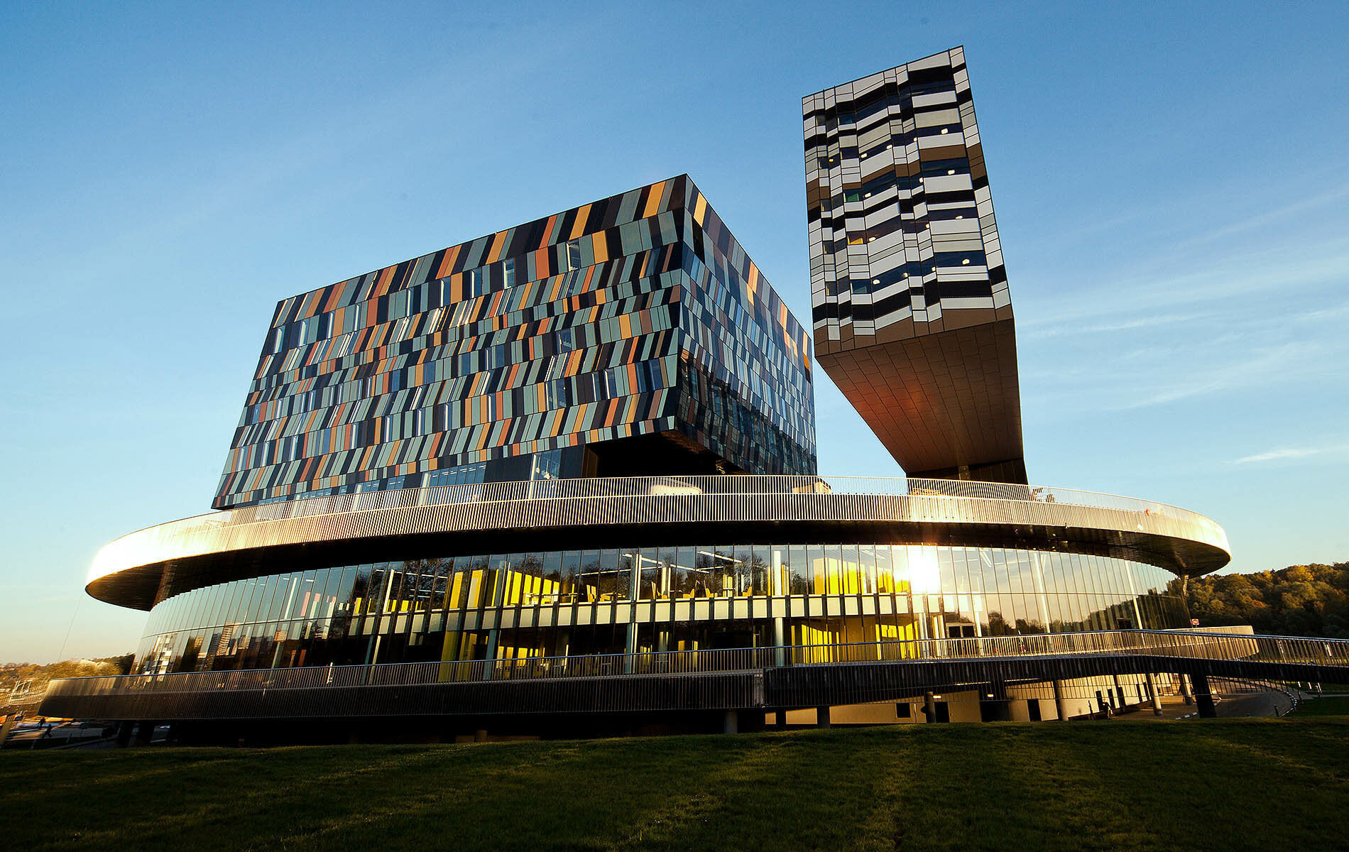 Skolkovo Business School