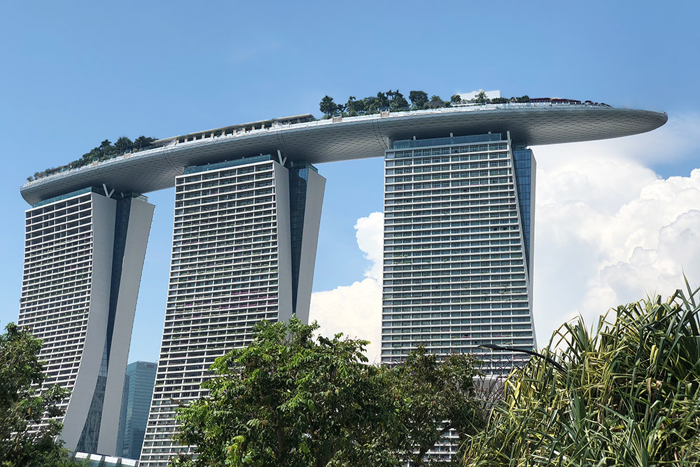 Одно из самых популярных мест в Сингапуре — отель «Марина Бэй Сэндс»