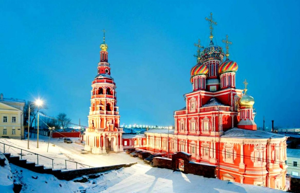 Рождественская церковь зимнего Нижнего Новгорода