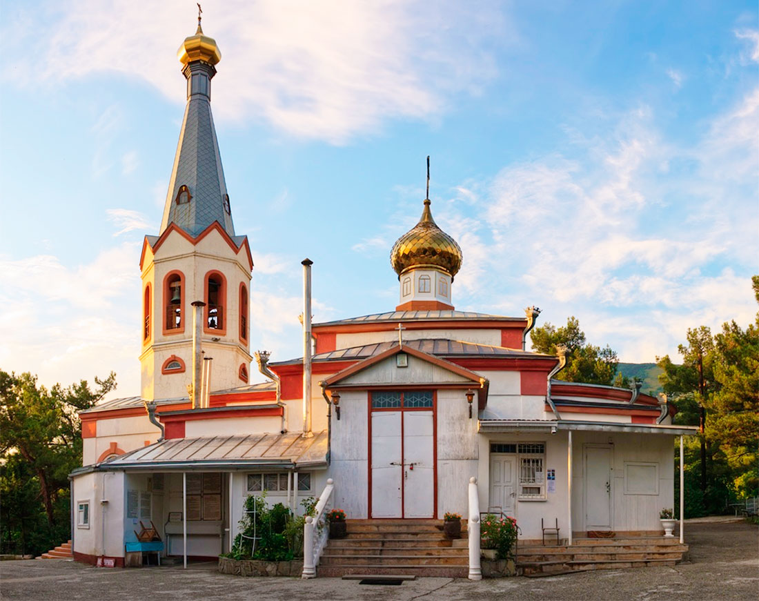 Свято-Преображенская церковь