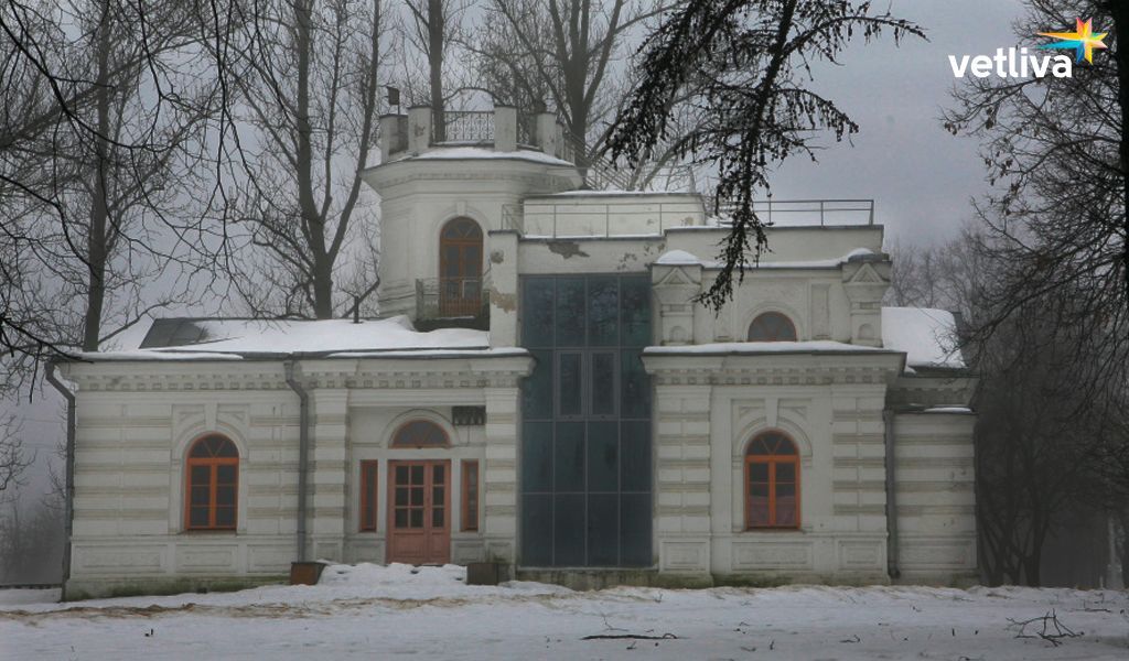 City manor on Freedom Square in Minsk