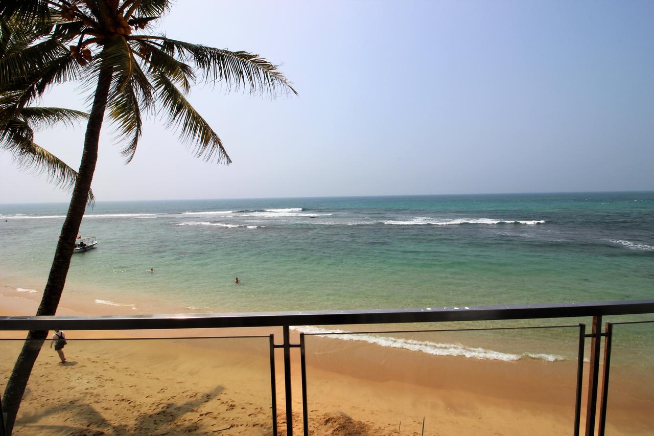 The beach шри ланка. Хиккадува Шри Ланка. Пляж Хиккадува Шри Ланка. Hikkaduwa Beach Шри Ланка. Пляж Ваддува Шри Ланка.