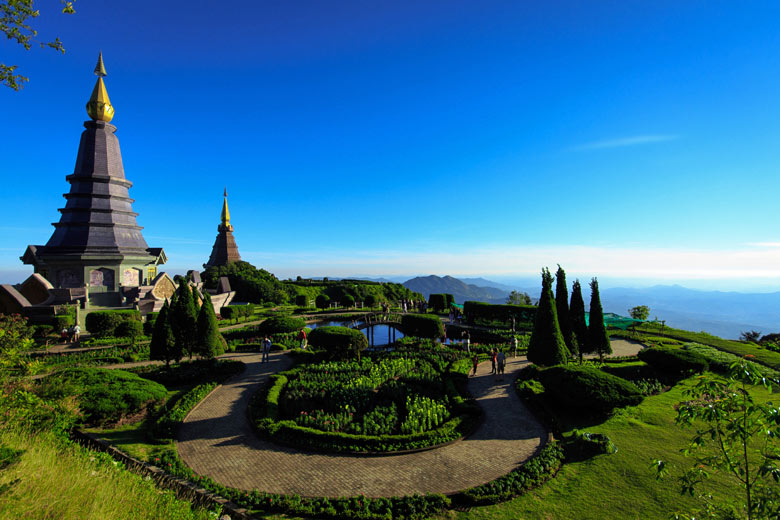 Winter sun in the mountains, Chiang Mai © Lestermandersson - Wikimedia Commons